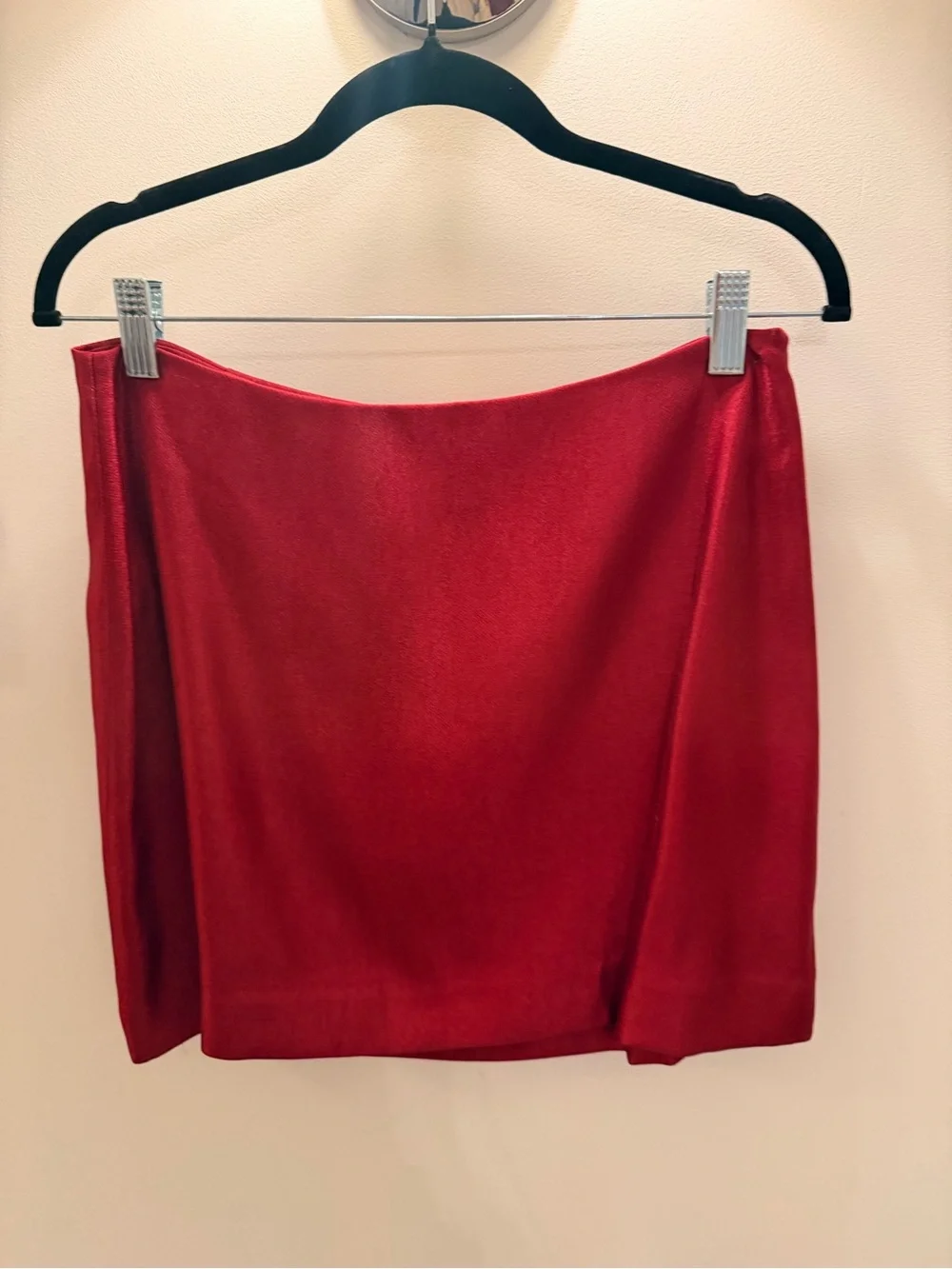 Reformation Mika Red Puff Sleeve Holiday Set